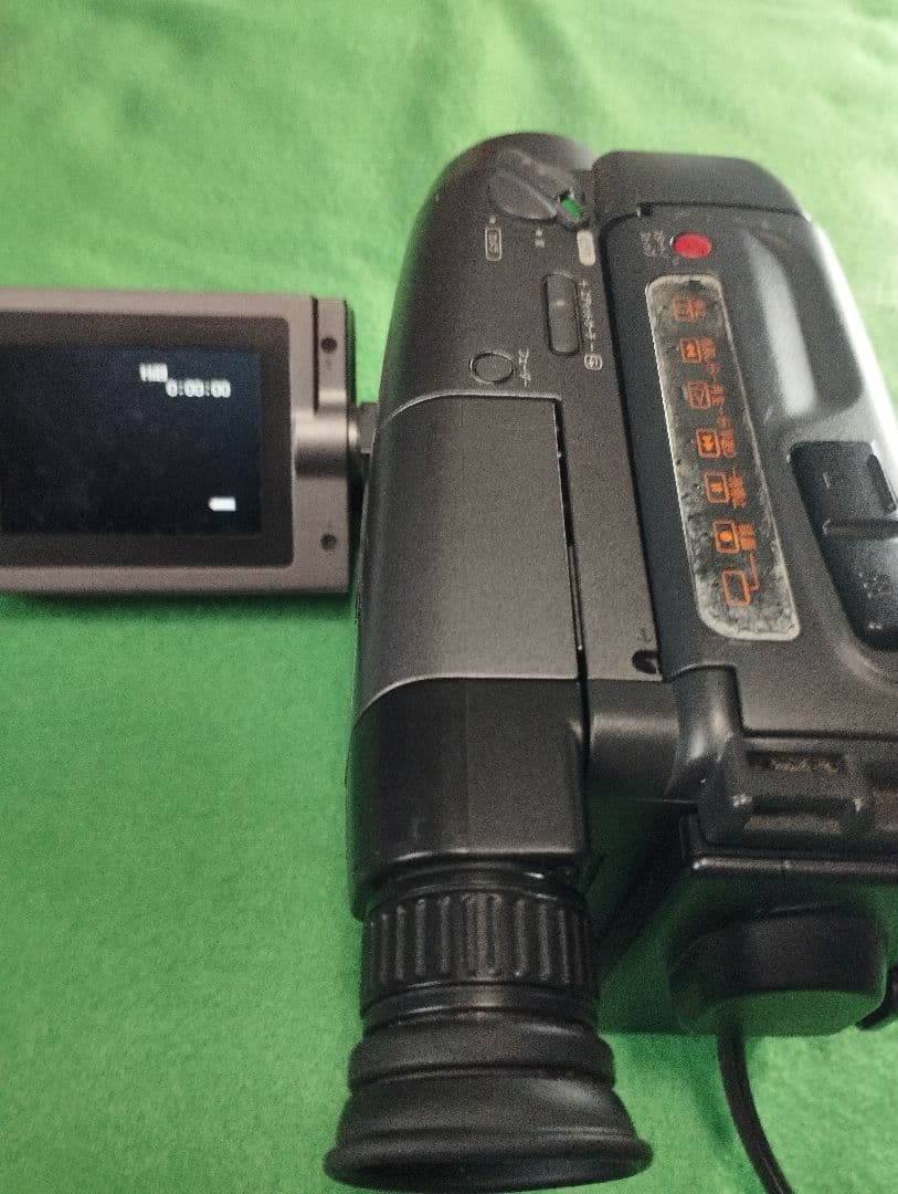 ソニー Hi8 8ミリビデオカメラCCD-TRV60 - メルカリ