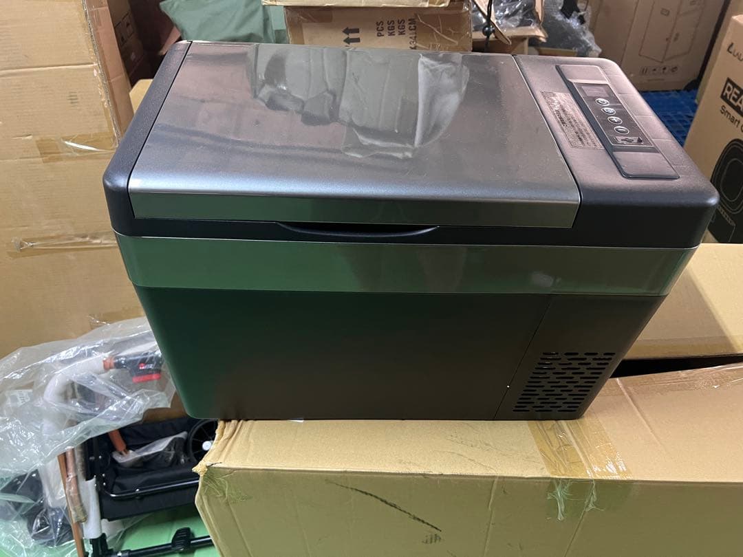 L01車載冷蔵庫 29L -22℃〜10℃ 45W12V/24V車に対応