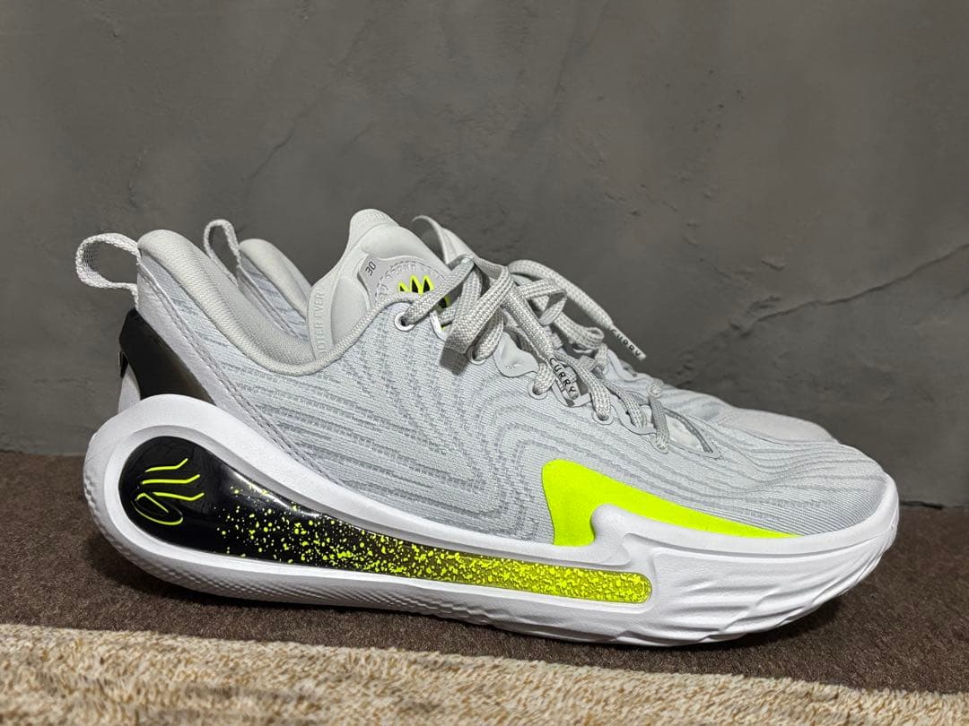 アンダーアーマー カリー curry12 グレー 26.5cm 美品