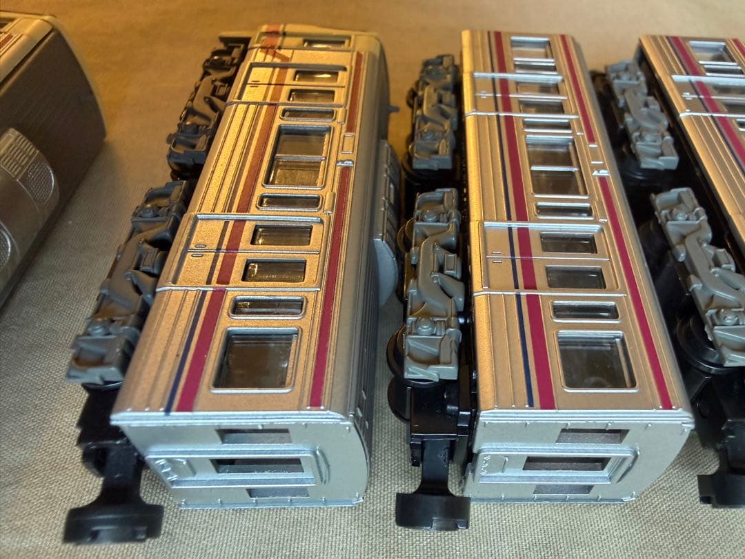 Bトレインショーティ 京王電鉄 8000系 4両 + 2両おまけ - メルカリ