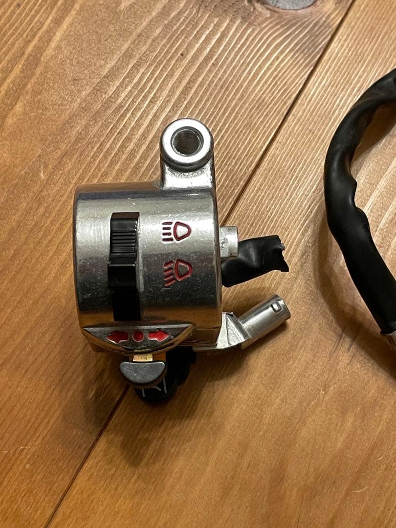 東京堂 スーパーカブ ウィンカースイッチ左側移設キット - メルカリ