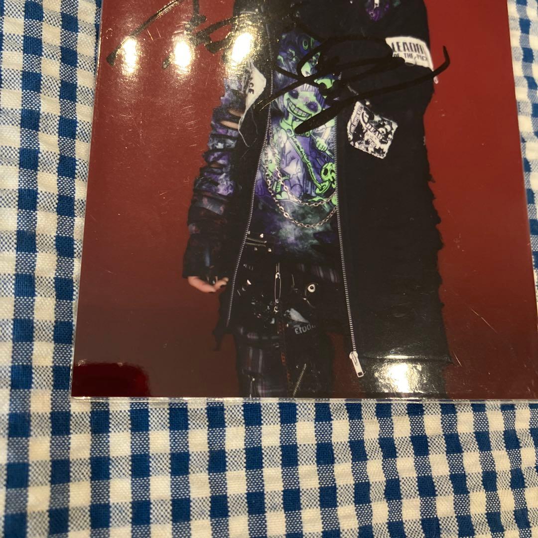 サイン入り ゴールデンボンバー 喜矢武豊 フォト - メルカリ