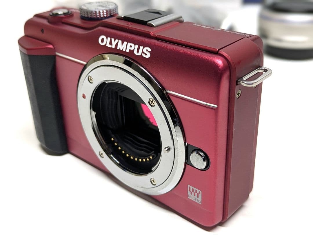 オリンパス OLYMPUS E-PL1s 赤 M.ZUIKO 17mm F2.8