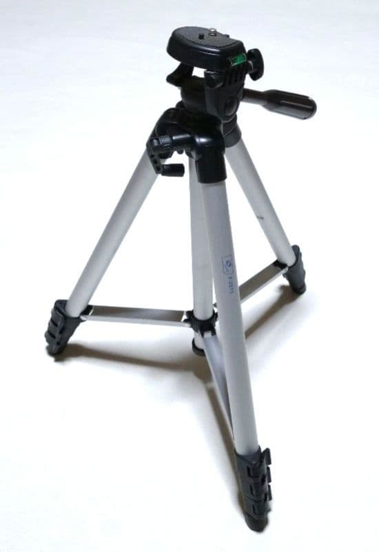 JVC Everio GZ-HM450 SDカード(4GB)付+三脚 セット - メルカリ