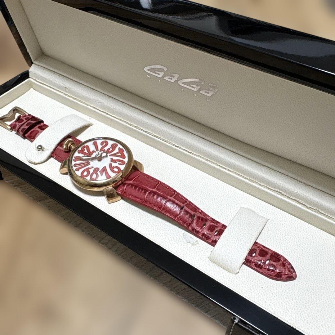 即発送 激安GaGa MILANO アナログ腕時計 赤 - メルカリ