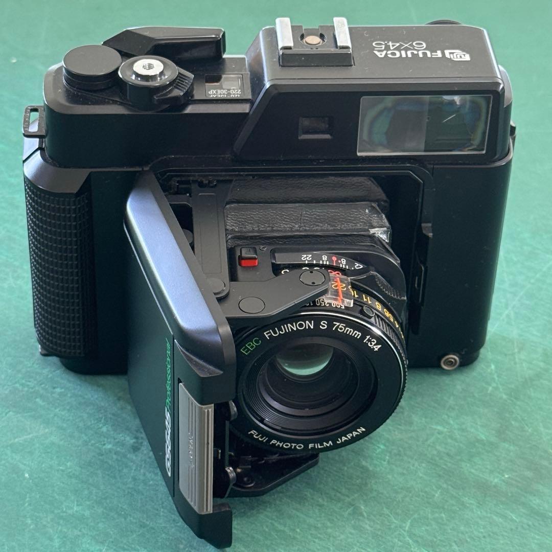 富士写真フィルム GS645 Professional Fujifilm GS645S | Medium Format Film Camera