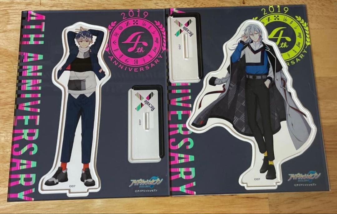 アイドリッシュセブン アイナナ Re:vale 百 千 4周年 アクリルスタンド