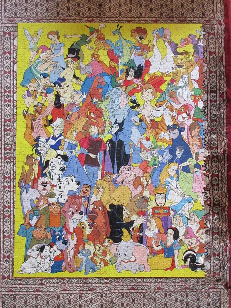 ジグゾーパズル『ディズニーキャラクター162大集合』2000ピース【中古