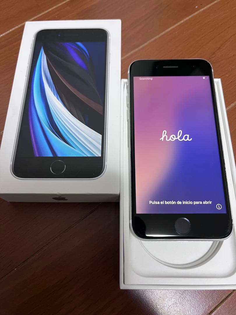 Apple iPhone SE (第2世代) ホワイト　64GB ジャンク扱い iPhone SE 第2世代 64GB ホワイト SIMフリー iPhone SE（第2世代） [AT