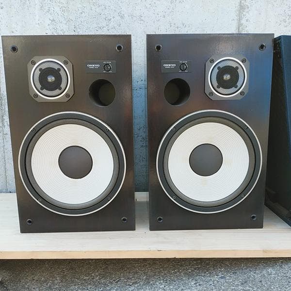 ONKYO MX3 2ウェイバスレス型スピーカー オンキョー - メルカリ