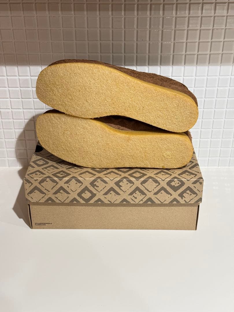 【新品未使用】27.5cm クラークス ワラビー sweet chick NAS