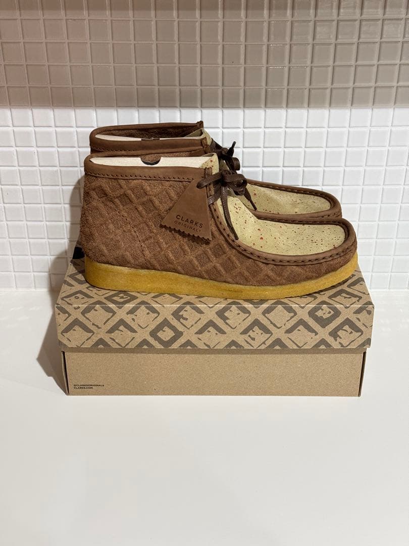 【新品未使用】27.5cm クラークス ワラビー sweet chick NAS