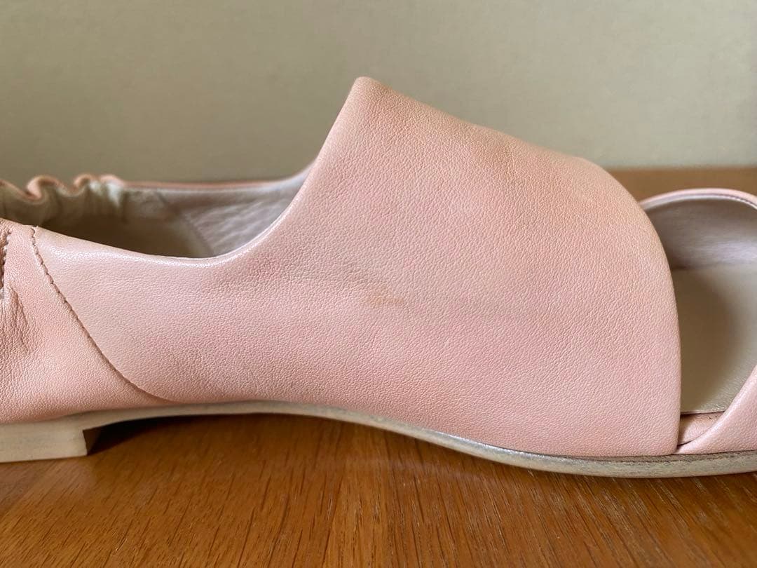 ミナペルホネン 本革シューズ（38・24cm 細身） ピンク 試着のみ