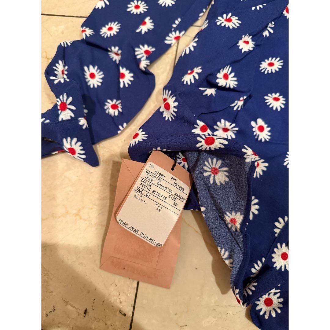 miu miu 花柄 長袖シャツの通販はau PAY マーケット - 輸入雑貨の