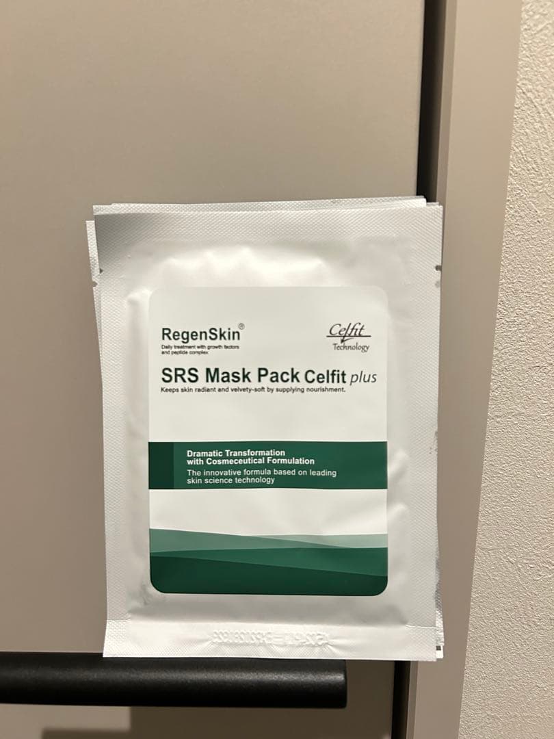 RegenSkin SRS Mask Pack Celfit plus 4枚 - メルカリ