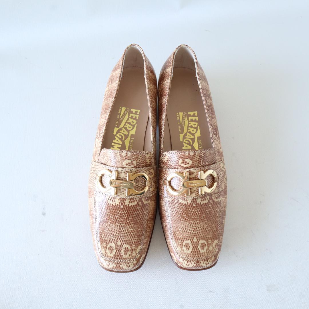 未使用フェラガモ ガンチーニローファー ヘビ柄5C 22〜22.5cm
