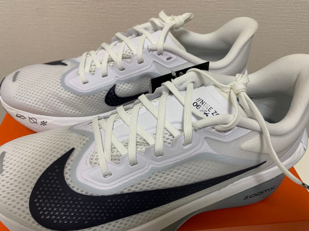 【未使用品】NIKEズームフライ6 27.0cm