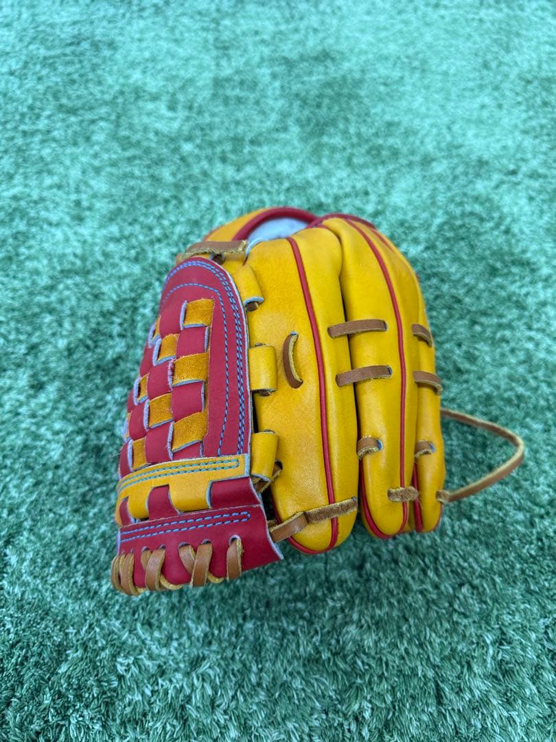 WAGYU和牛 硬式グローブ イエローとレッド