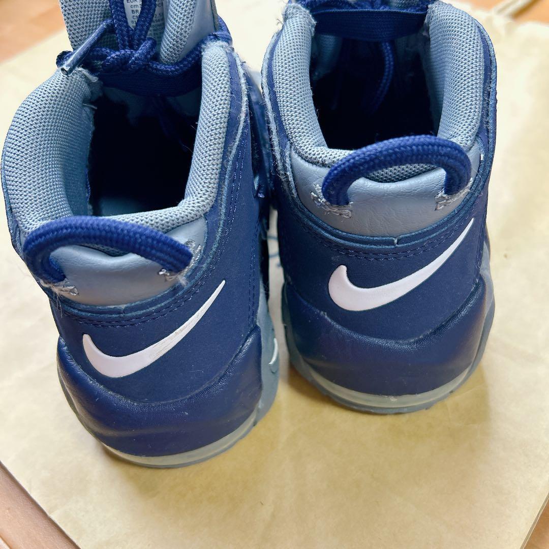 NIKE エアモア アップテンポ グレー 18.5cm