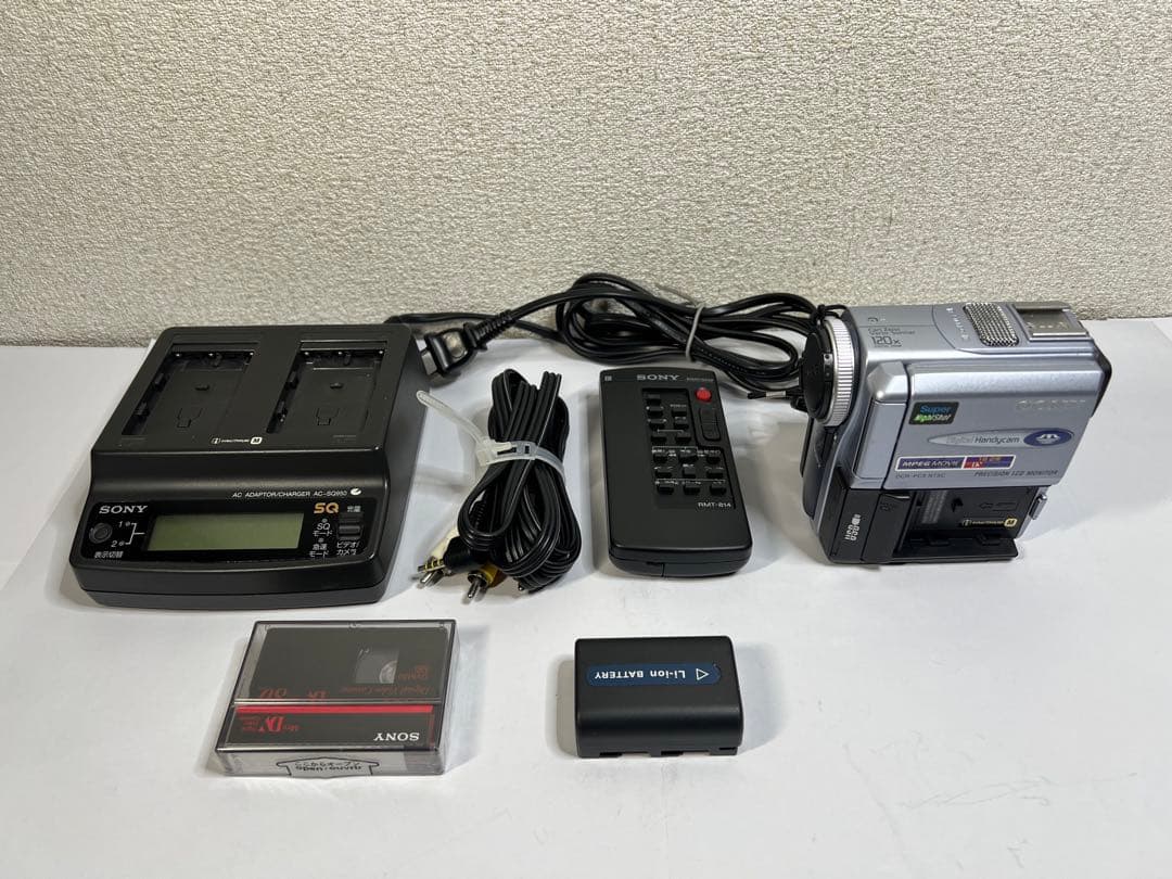 美品】SONY ソニー ビデオカメラ DCR-PC9NTSC 未開封テープ付 - メルカリ