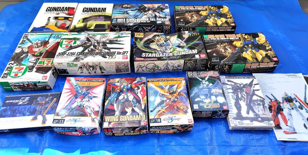 ガンプラ】 ガンダムHG セブンイレブンカラーほか まとめ売り - メルカリ