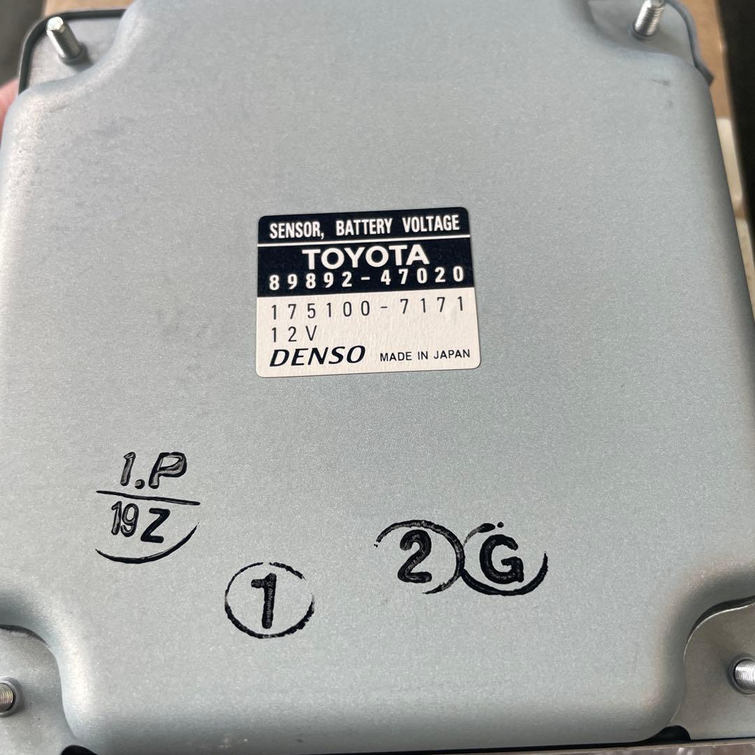 TOYOTA ボルテージセンサー 89892-47020 - メルカリ