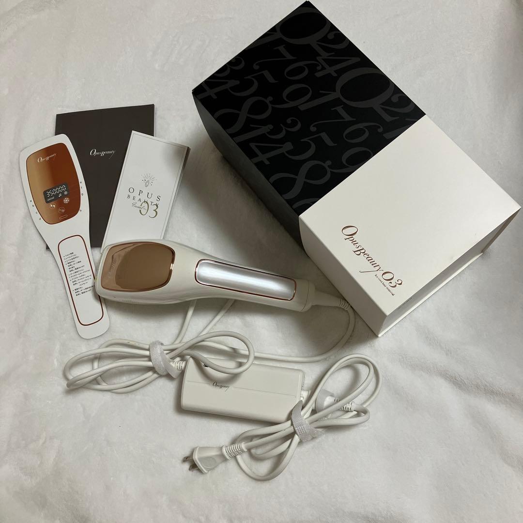 OpusBeauty 03 脱毛器 OPUS BEAUTY 03 (オーパスビューティー03)「THRでつるつる！」の家庭用
