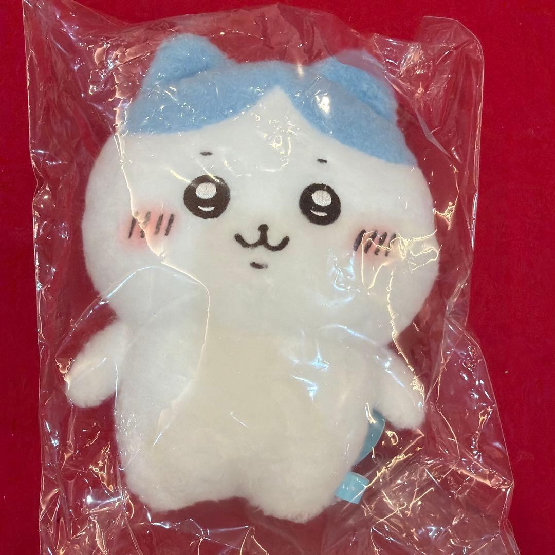 ちいかわ ほわほわぬいぐるみS 立ちポーズ ハチワレ - メルカリ