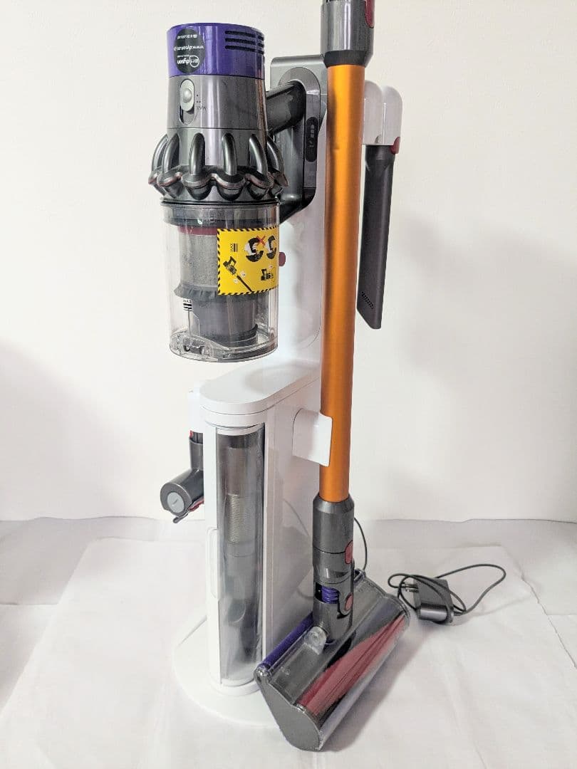 【50分稼働】ダイソン掃除機V10 スタンド(フロアドック)付き　④ ダイソンcyclone v10 fluffy フロアドック付きセットが届く（2021/1