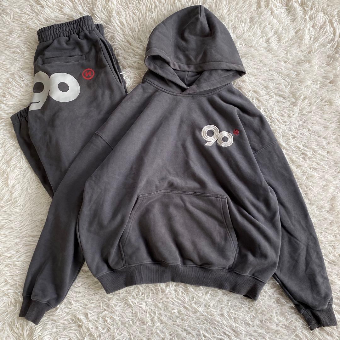 9090 セットアップ グレー L XL ロゴ - メルカリ