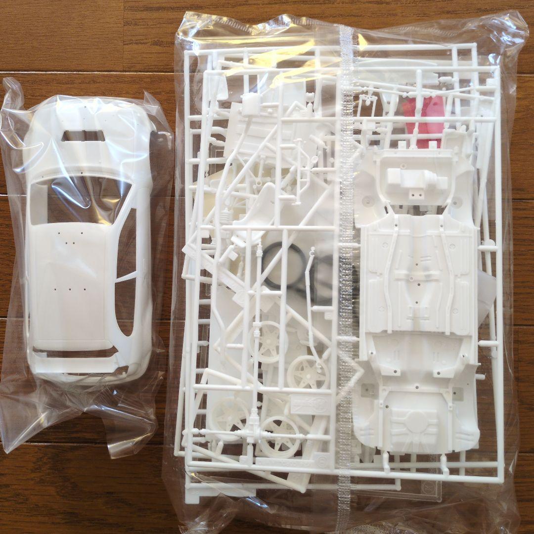 ハセガワ 1/24 ランチア ストラトス ＆トヨタ カローラ ＆ パーツ