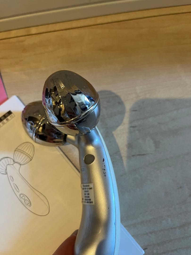 YA-MAN EMS美顔器 プラチナトルネードローラー - メルカリ