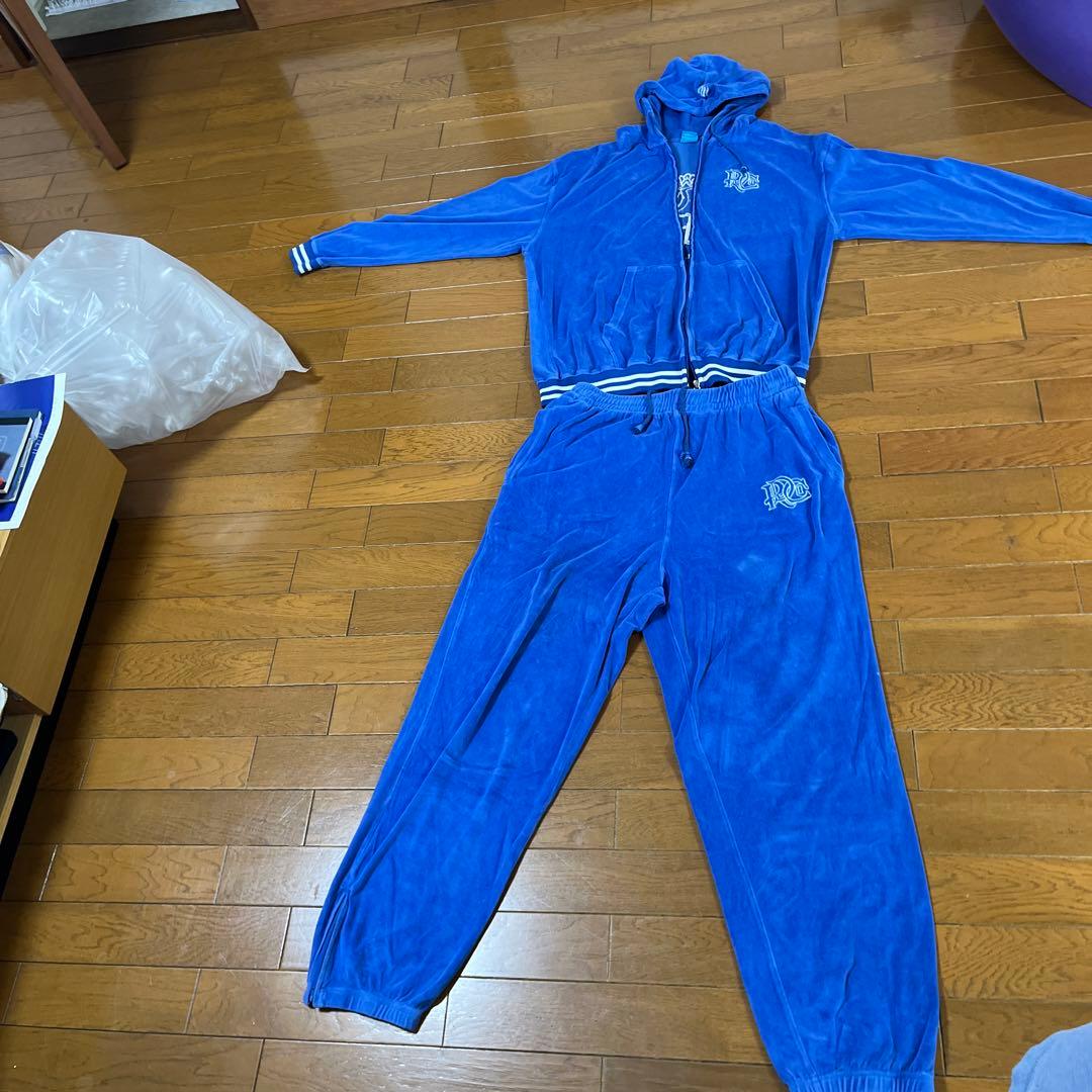 超希少 ロカウェア ベロアセットアップ ブルー - メルカリ