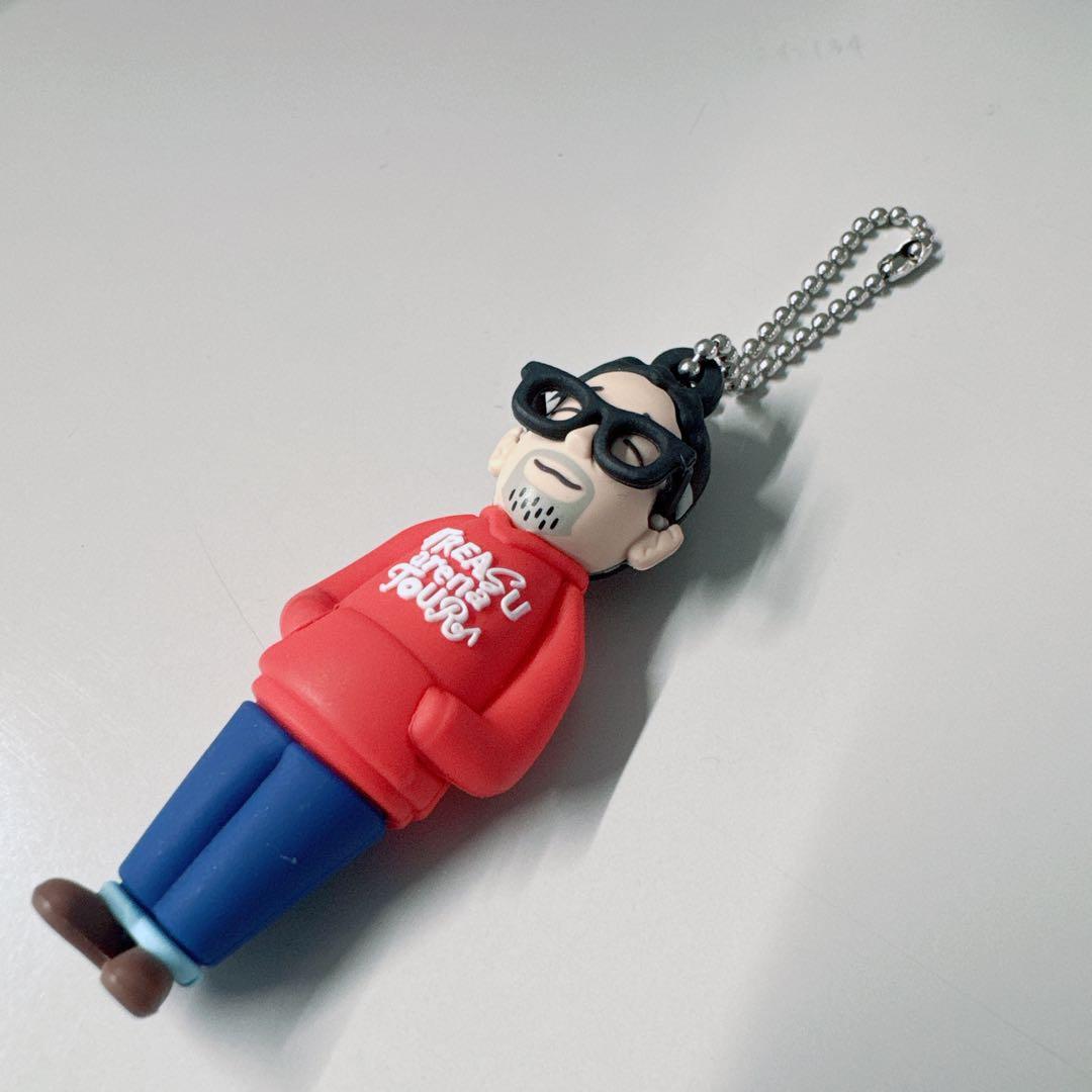 槇原敬之フィギュア型キーホルダー - メルカリ