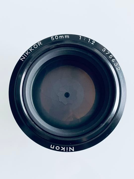 【美品】Nikon ニコン単焦点 Ai Nikkor 50mm f/1.2S Nikon AI Nikkor 50mm f/1.2Sを徹底解説。作例から中古相場まで | ONE