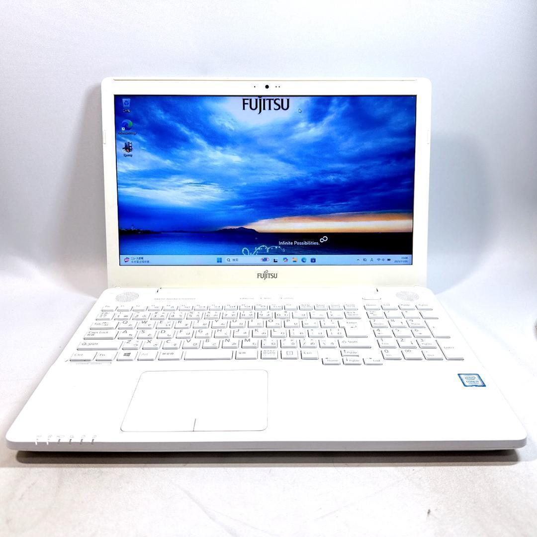 Core i7✨SSD✨メモリ32GB✨Windows11 ✨ノートパソコン - メルカリ