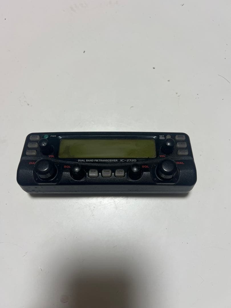 IC-2720 デュアルバンドトランシーバー