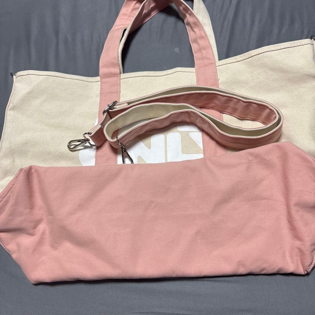 岩田剛典 GODONLYKNOWS トートバッグ - メルカリ