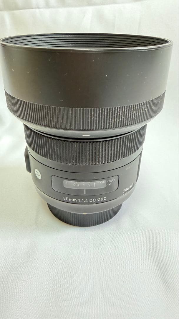 Sigma 30mm F1.4 DC HSM Art Nikon F マウント 30mm F1.4 DC HSM | Art / ニコンFマウント用: アウトレット - SIGMA