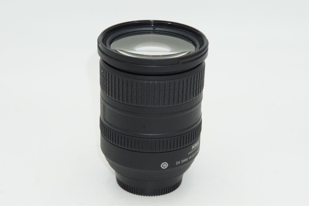 ニコン　Nikon 18-200mm f3.5-5.6 G ED