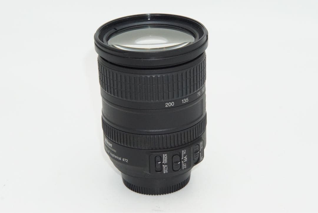 ニコン　Nikon 18-200mm f3.5-5.6 G ED