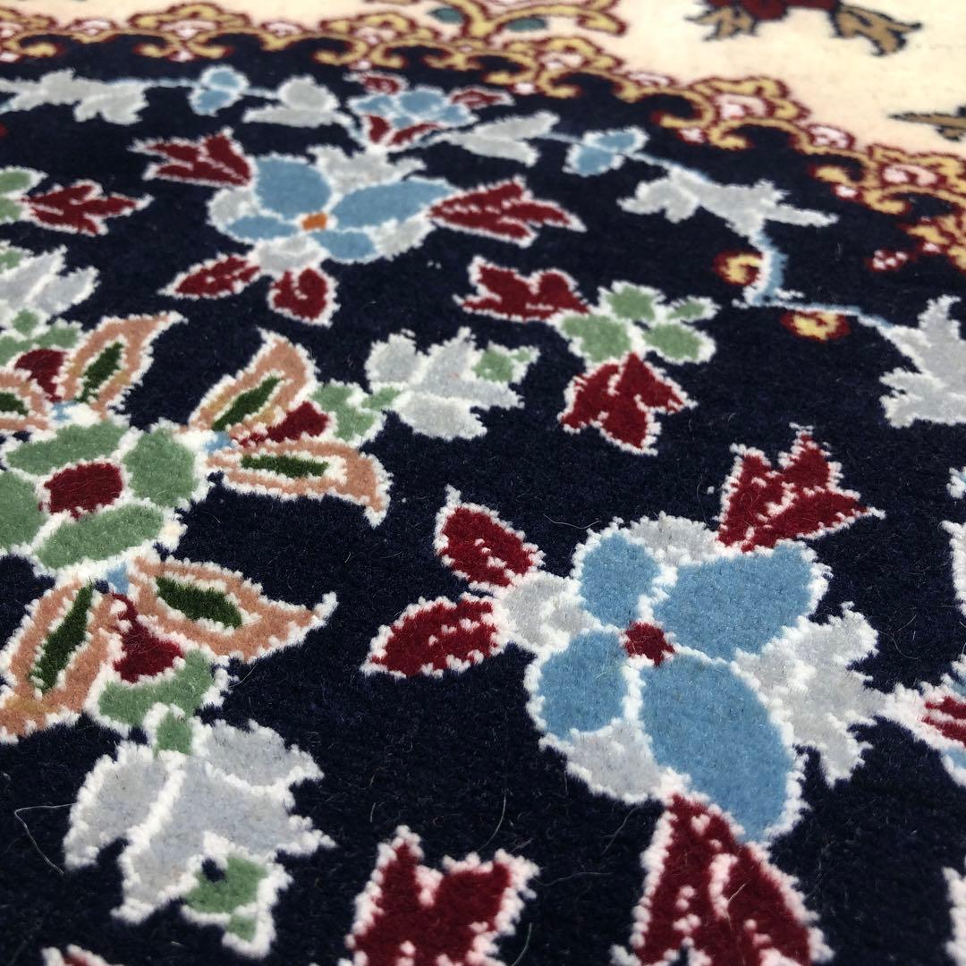 ペルシャ絨毯 ナイン産 9La No:36144 リビングサイズ - メルカリ