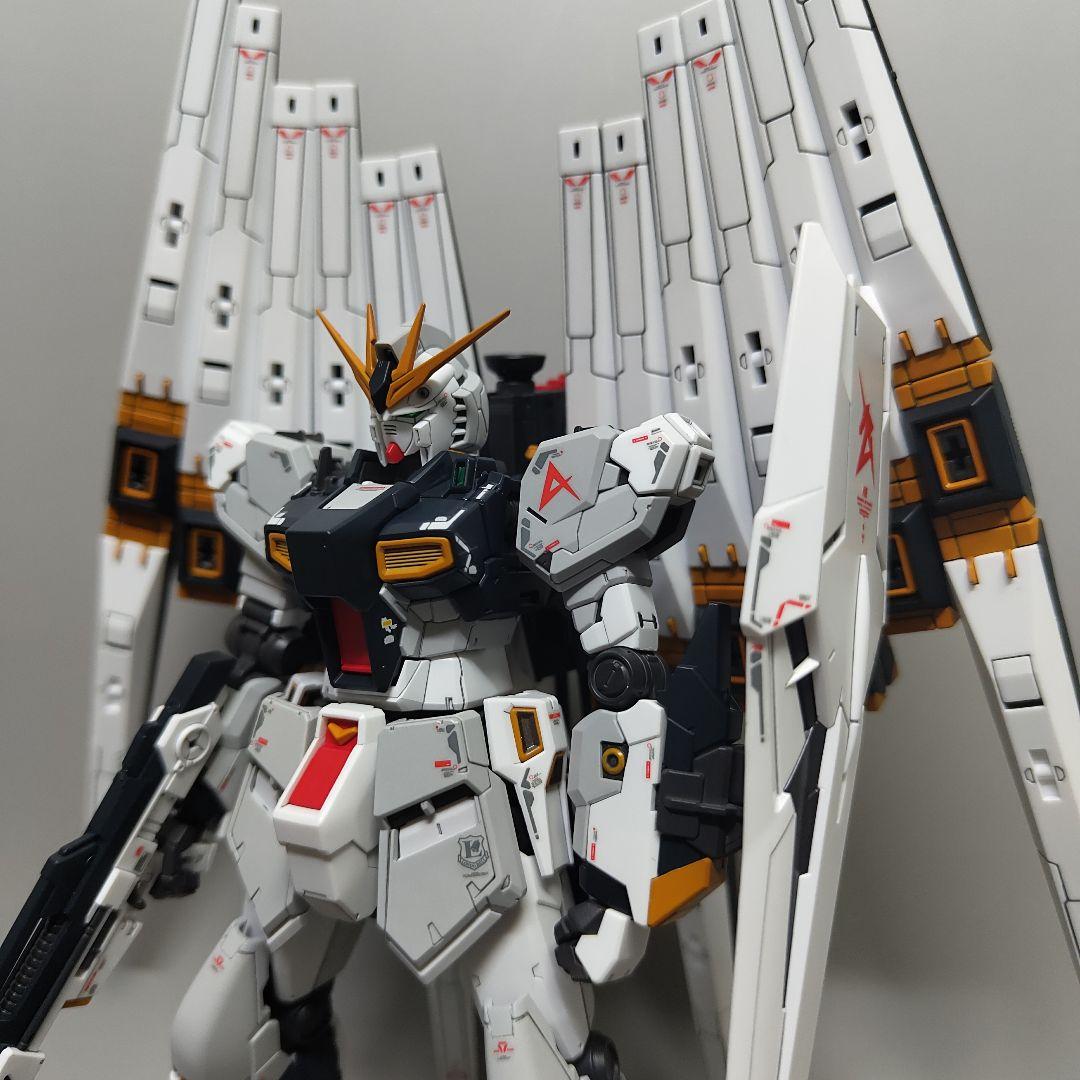 全塗装完成品】RG νガンダム - メルカリ
