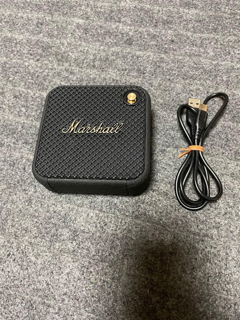 Marshall ワイヤレススピーカー ブラック Marshall ワイヤレスポータブル防水スピーカー/ブラック&ブラス