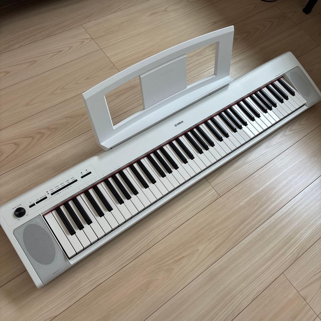 ゆうた様YAMAHA NP-32 キーボード Amazon | ヤマハ YAMAHA 電子キーボード piaggero ブラック NP-32B