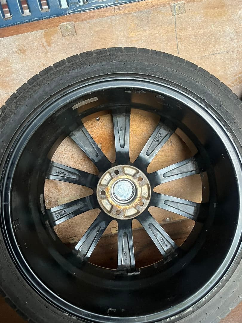 レオニスタイヤホイールセット 245/40R19 PCD 114 19X8J - メルカリ