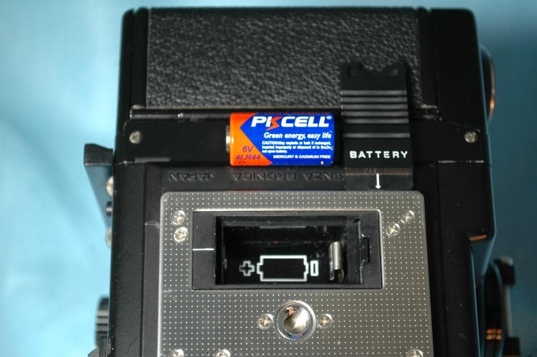 ZENZA BRONICA ETR S 《レンズセット/動作品》