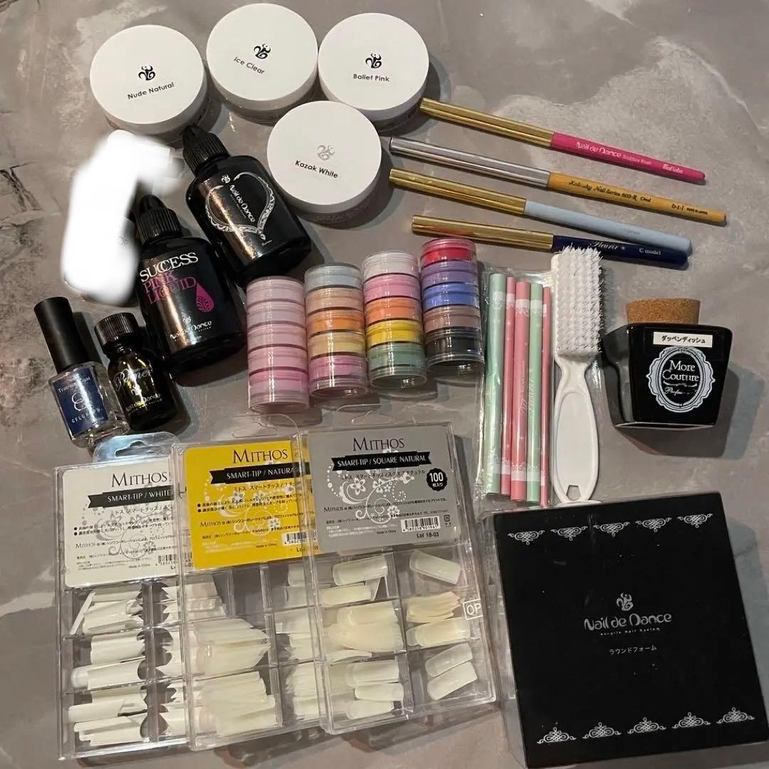 ネイリスト検定 1級 ネイルデダンス 筆 🌙1級検定アート⭐️ ⁡ 2025年10月1級検定アートをご紹介