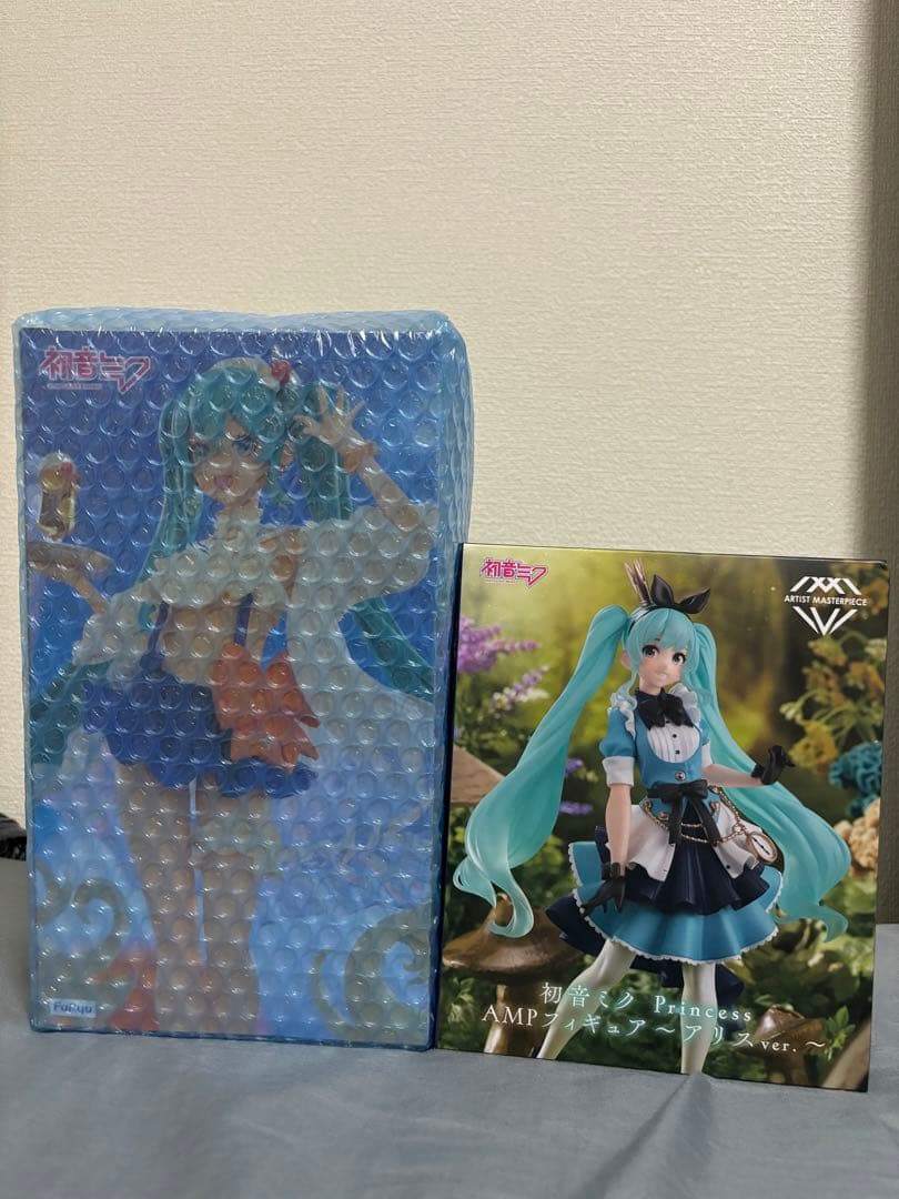初音ミクプライズフィギュア2点セット - メルカリ