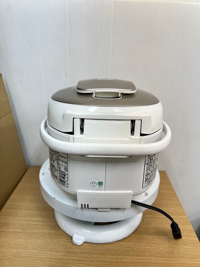 日立 圧力IH炊飯器 RZ-TS101M（2018年製）1.0L